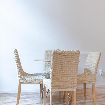 Appartamento Budget-Friendly 2Br Apt With Great Location Vienna Esterno foto