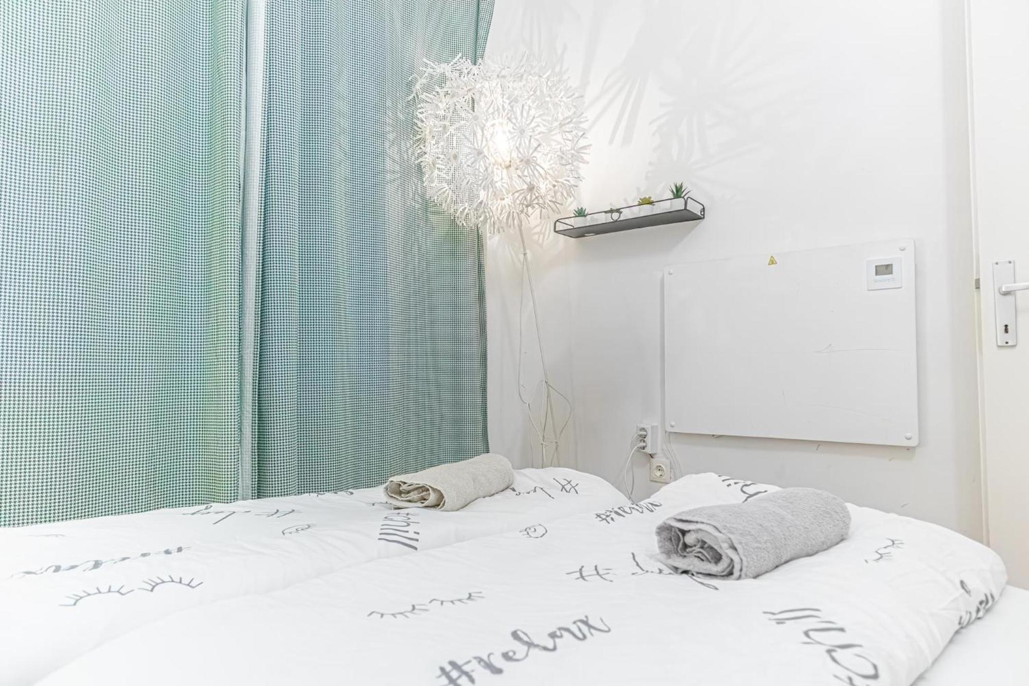 Appartamento Budget-Friendly 2Br Apt With Great Location Vienna Esterno foto