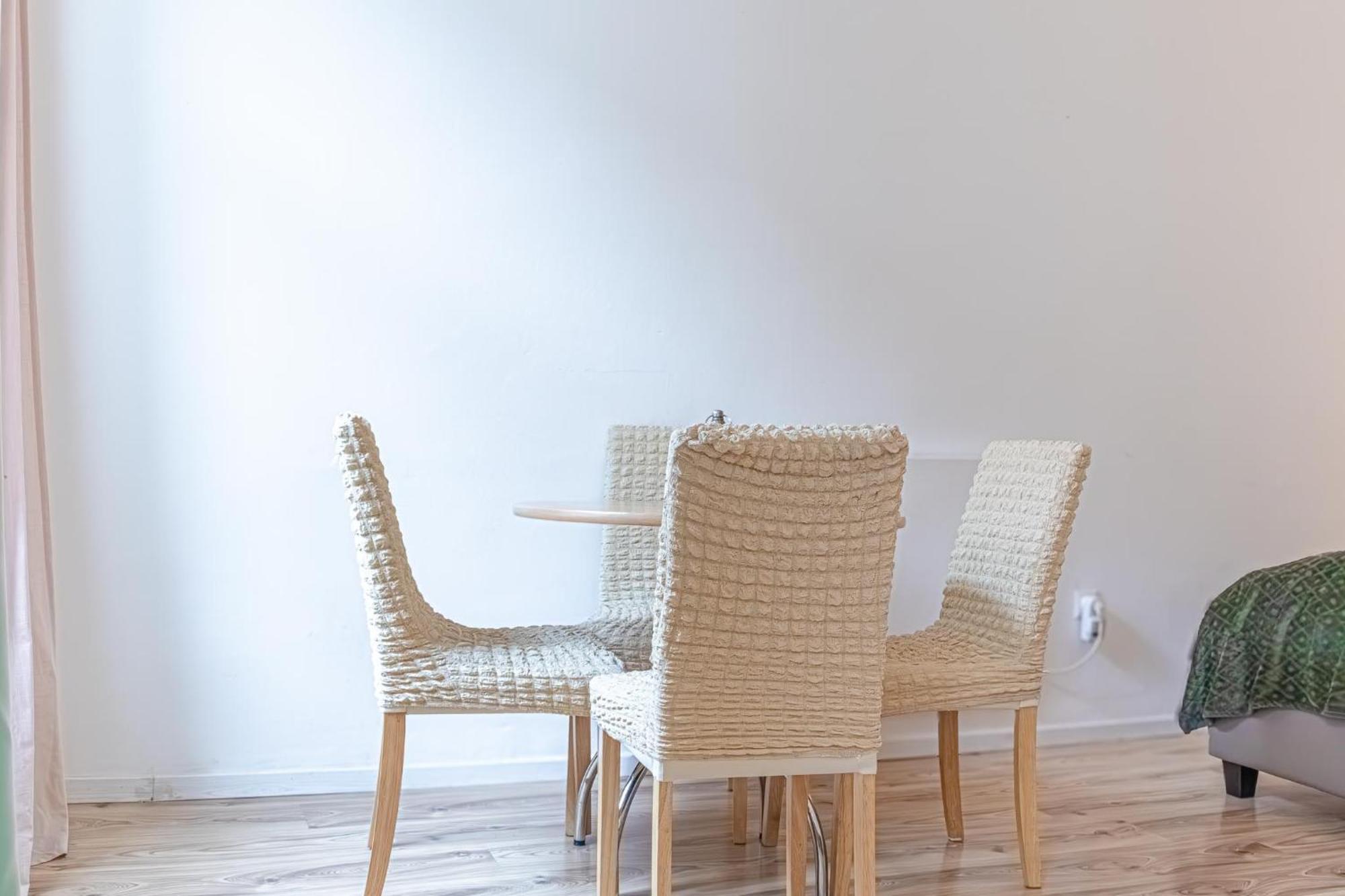 Appartamento Budget-Friendly 2Br Apt With Great Location Vienna Esterno foto